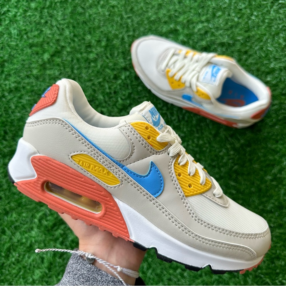 Nike Air Max 90 - Picture 1 of 8